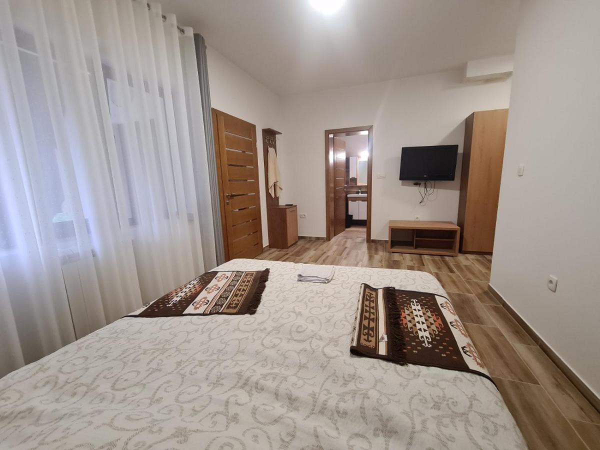 Zlatarska Dolina Acomodação com café da manhã Nova Varoš Exterior foto